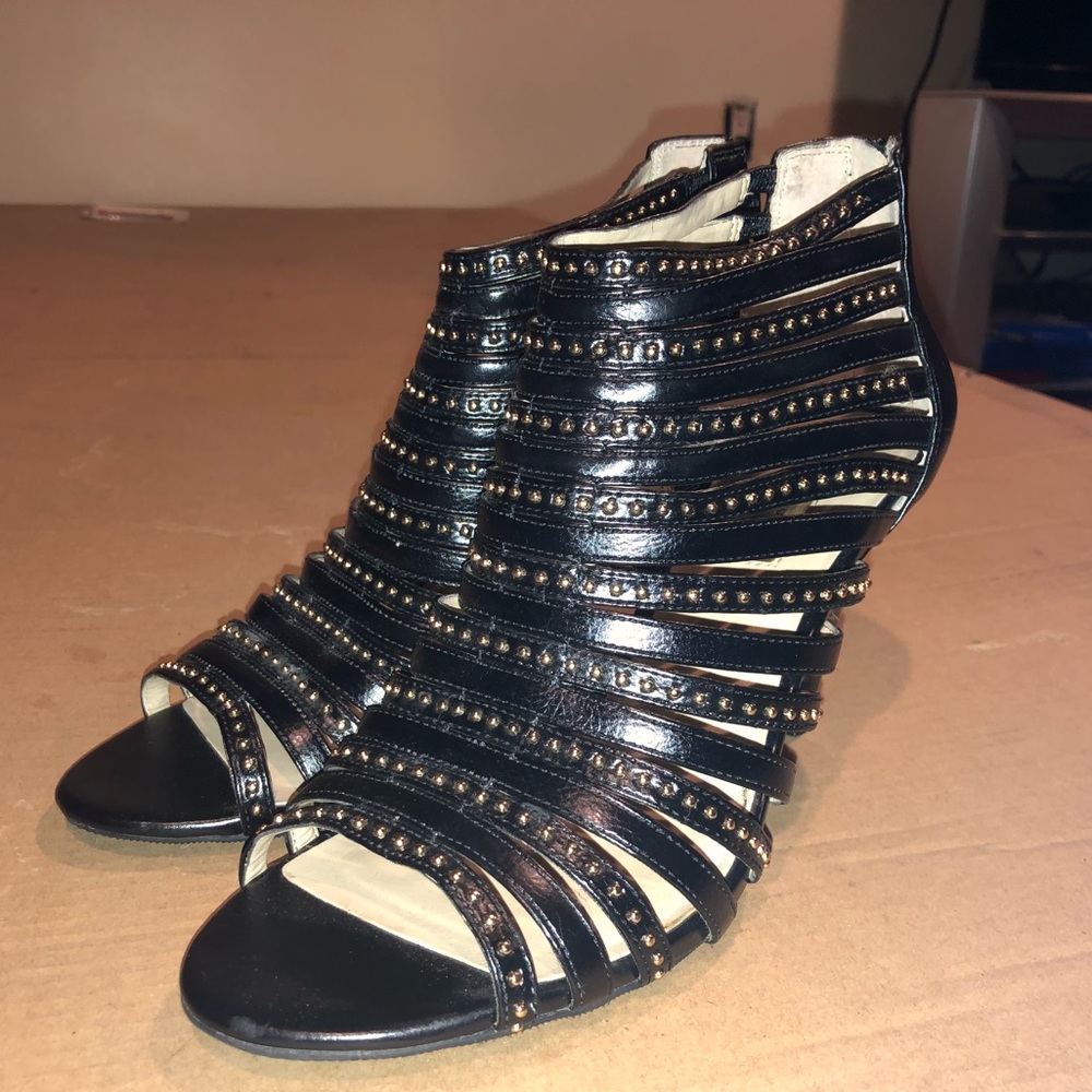 INC International Heels Black Gold Strappy size 10
